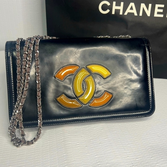 CHANEL Handbags - Rare Chanel Black Lipstick Crossbody Bag. ORIGINAL CHAIN